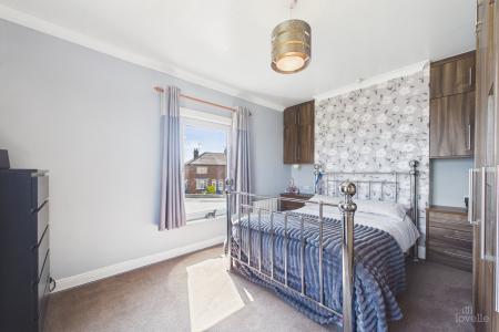 3 bedroom Semi-detached house for sale in Butts Road, Barton-upon-Humber, North Lincolnshire, DN18