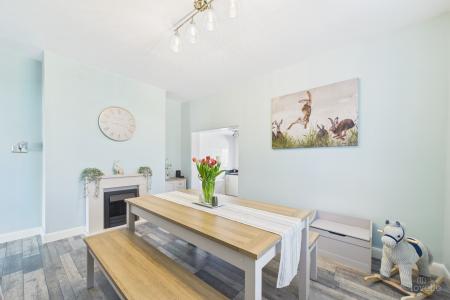 3 bedroom Semi-detached house for sale in Butts Road, Barton-upon-Humber, North Lincolnshire, DN18
