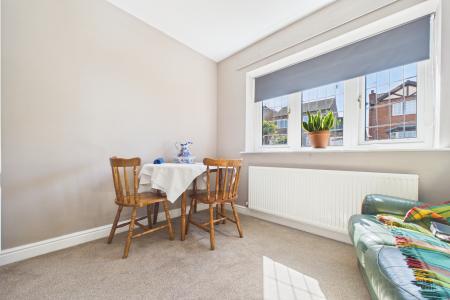 2 bedroom Detached bungalow for sale in Danson Close, Barton-upon-Humber, North Lincolnshire, DN18