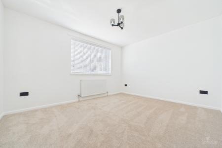 3 bedroom Detached bungalow for sale in Welton Close, Barton-upon-Humber, North Lincolnshire, DN18