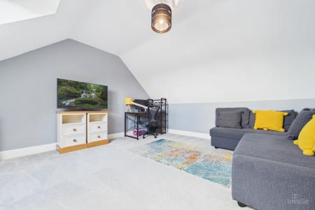 5 bedroom Detached house for sale in Canberra View, Barton-upon-Humber, North Lincolnshire, DN18