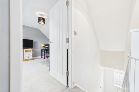 5 bedroom Detached house for sale in Canberra View, Barton-upon-Humber, North Lincolnshire, DN18