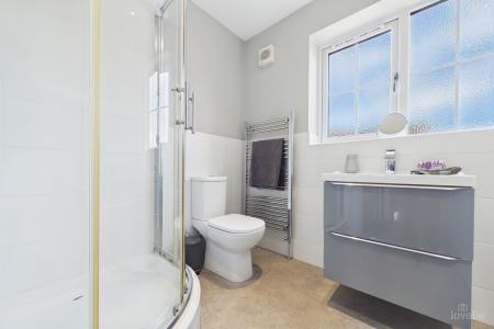 5 bedroom Detached house for sale in Canberra View, Barton-upon-Humber, North Lincolnshire, DN18