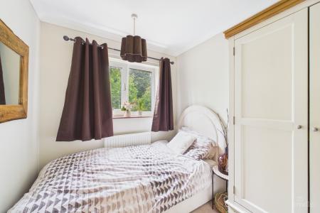 3 bedroom Detached bungalow for sale in Church Side, Goxhill, North Lincolnshire, DN19