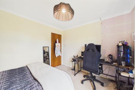 3 bedroom Detached bungalow for sale in Church Side, Goxhill, North Lincolnshire, DN19