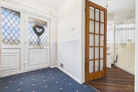 3 bedroom Detached house for sale in 4 Meadow Avenue, Ulceby, North Lincolnshire, DN39