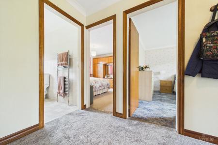 2 bedroom Detached bungalow for sale in Chapel Street, Goxhill, North Lincolnshire, DN19