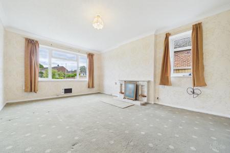 3 bedroom Detached bungalow for sale in Western Drive, Barton-upon-Humber, North Lincolnshire, DN18