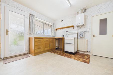 3 bedroom Detached bungalow for sale in Western Drive, Barton-upon-Humber, North Lincolnshire, DN18