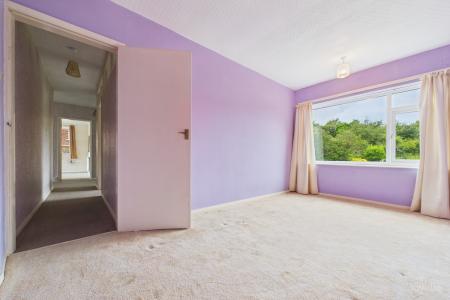 3 bedroom Detached bungalow for sale in Western Drive, Barton-upon-Humber, North Lincolnshire, DN18