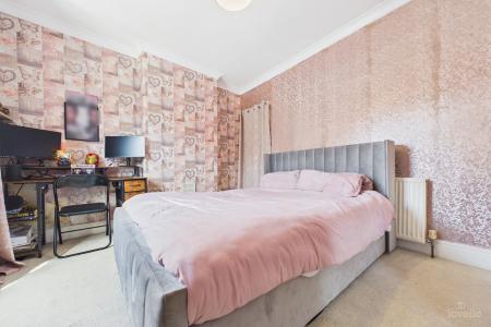 3 bedroom Terraced House for sale in Westfield Road, Barton-upon-Humber, North Lincolnshire, DN18