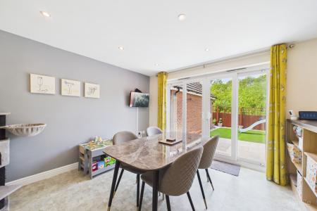 4 bedroom Detached house for sale in Graburn Way, Barton-upon-Humber, North Lincolnshire, DN18