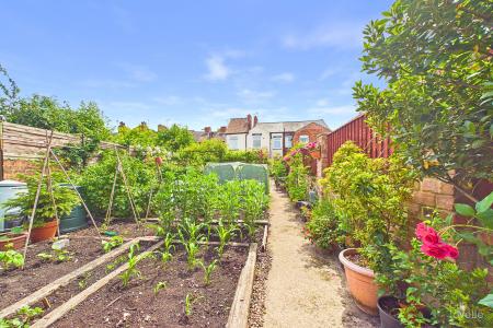 3 bedroom Terraced House for sale in Chapel Lane, Barton-upon-Humber, North Lincolnshire, DN18