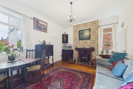 3 bedroom Terraced House for sale in Chapel Lane, Barton-upon-Humber, North Lincolnshire, DN18