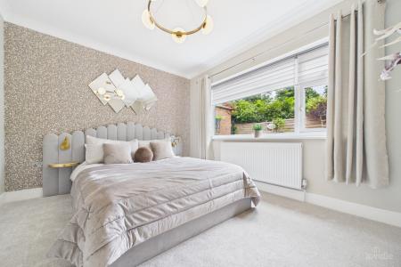 3 bedroom Detached bungalow for sale in Barton Street, Barrow-upon-Humber, North Lincolnshire, DN19