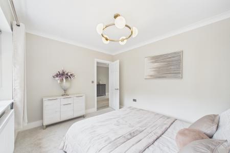3 bedroom Detached bungalow for sale in Barton Street, Barrow-upon-Humber, North Lincolnshire, DN19