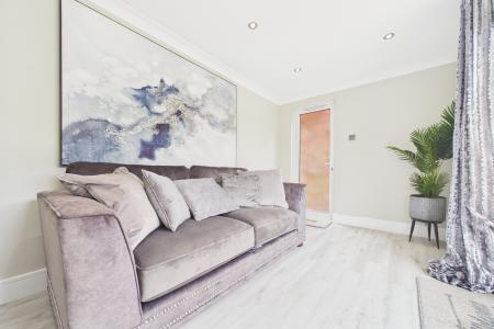 3 bedroom Detached bungalow for sale in Barton Street, Barrow-upon-Humber, North Lincolnshire, DN19