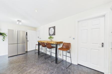 5 bedroom Detached house for sale in Abbey Rise, Barrow-upon-Humber, North Lincolnshire, DN19