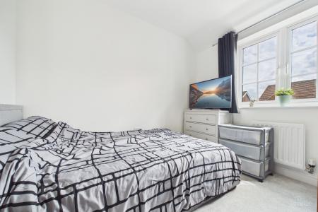 3 bedroom End of terrace house for sale in Clipson Crest, Barton-upon-Humber, North Lincolnshire, DN18