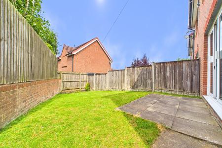 3 bedroom End of terrace house for sale in Clipson Crest, Barton-upon-Humber, North Lincolnshire, DN18