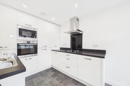 3 bedroom End of terrace house for sale in Clipson Crest, Barton-upon-Humber, North Lincolnshire, DN18