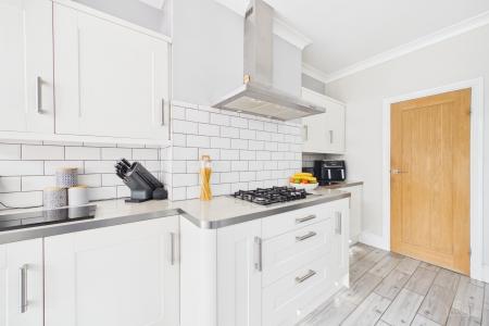 4 bedroom Detached house for sale in Townside, East Halton, North Lincolnshire, DN40