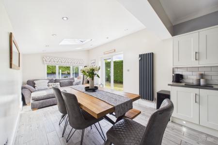 4 bedroom Detached house for sale in Townside, East Halton, North Lincolnshire, DN40