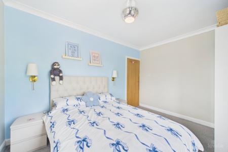 4 bedroom Detached house for sale in Townside, East Halton, North Lincolnshire, DN40