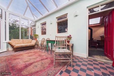 3 bedroom Semi-detached house for sale in Howe Lane, Goxhill, North Lincolnshire, DN19