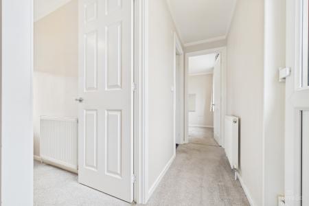 2 bedroom Park home for sale in Barton Broads Park, Barton-upon-Humber, North Lincolnshire, DN18