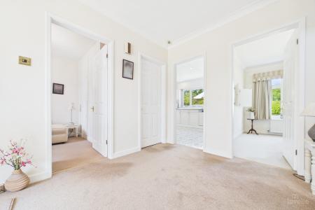 4 bedroom Detached house for sale in Ferriby Road, Barton-upon-Humber, North Lincolnshire, DN18