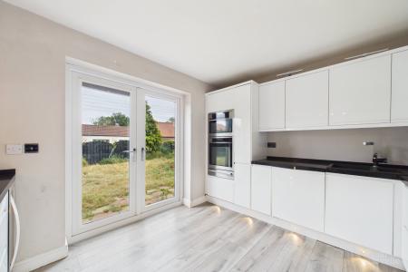 4 bedroom Detached house for sale in The Close, Goxhill, North Lincolnshire, DN19