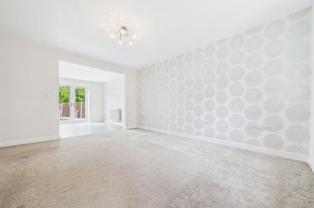 4 bedroom Detached house for sale in Franklin Way, Barrow-Upon-Humber, DN19