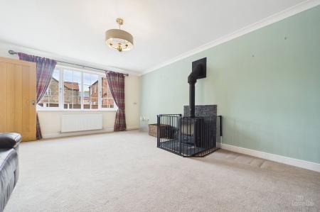 4 bedroom Detached house for sale in Franklin Way, Barrow-Upon-Humber, DN19