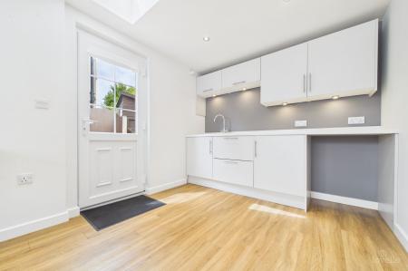 4 bedroom Detached house for sale in Franklin Way, Barrow-Upon-Humber, DN19
