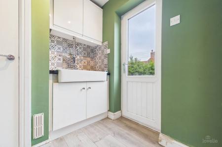 4 bedroom Detached house for sale in The Close, Goxhill, DN19