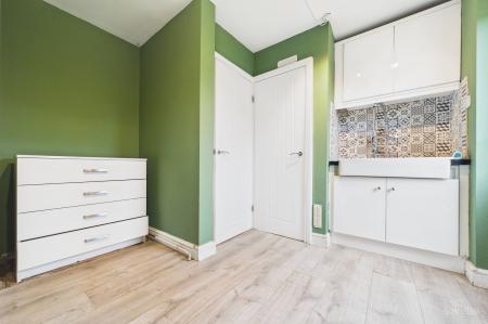4 bedroom Detached house for sale in The Close, Goxhill, DN19