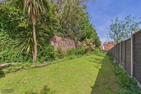 3 bedroom Terraced House for sale in Westfield Road, Barton-Upon-Humber, DN18