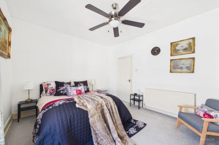 3 bedroom Terraced House for sale in 4 Myrtle Avenue Wellsted Street Kingston Upon Hull East Riding of Yorkshire HU3 3BB