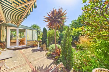 2 bedroom Detached bungalow for sale in Finchley Close, Barton-Upon-Humber, DN18