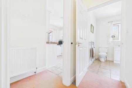 2 bedroom Detached bungalow for sale in Finchley Close, Barton-Upon-Humber, DN18
