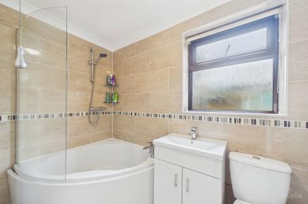 3 bedroom Semi-detached bungalow for sale in Sands Lane, South Ferriby, DN18