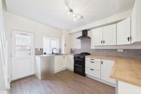 2 bedroom Terraced House for sale in Brigg Road, Barton-Upon-Humber, DN18