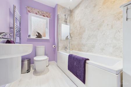 4 bedroom Detached house for sale in Jubilee Place, Barton-Upon-Humber, DN18