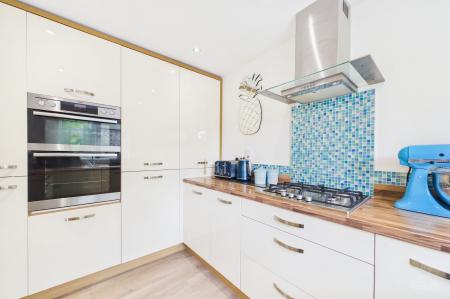 4 bedroom Detached house for sale in Jubilee Place, Barton-Upon-Humber, DN18