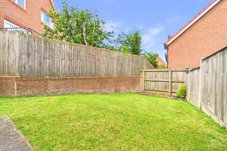 3 bedroom End of terrace house for sale in Clipson Crest, Barton-Upon-Humber, DN18