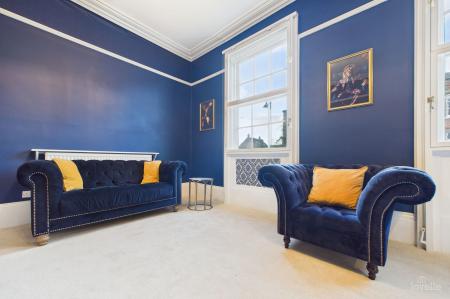 4 bedroom Semi-detached house for sale in Queen Street Barton-Upon-Humber, North Lincolnshire, DN18