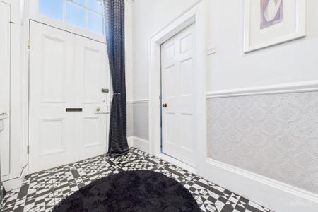 4 bedroom Semi-detached house for sale in Queen Street Barton-Upon-Humber, North Lincolnshire, DN18