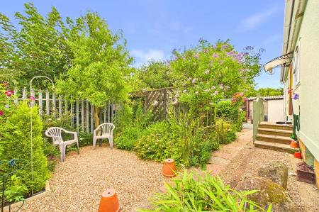 2 bedroom Park home for sale in The Rushes, Maltkiln Road, DN18