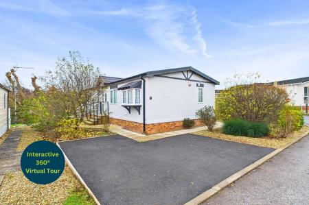 2 bedroom Park home for sale in Maltkiln Road, Barton-Upon-Humber, DN18